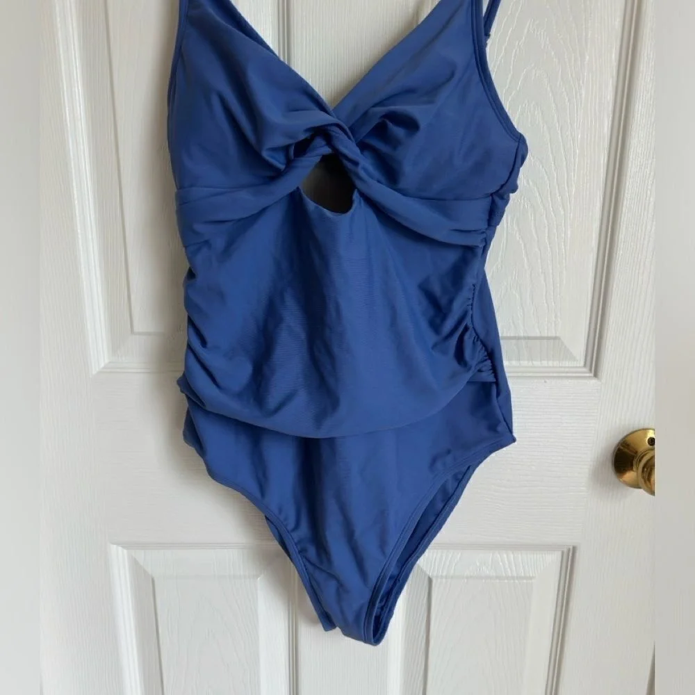 Cupshe NWT Womens One‎ Piece Blue Flattering Swimsuit Size Small